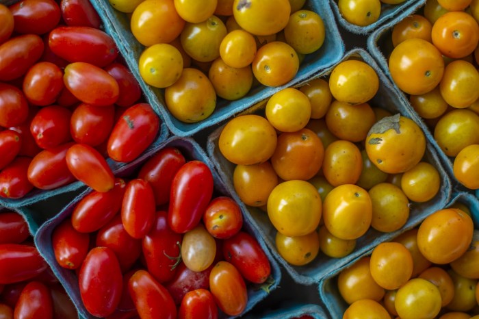 Farmers Market Tomatoes Free Stock Photo - Public Domain Pictures Market Research Services